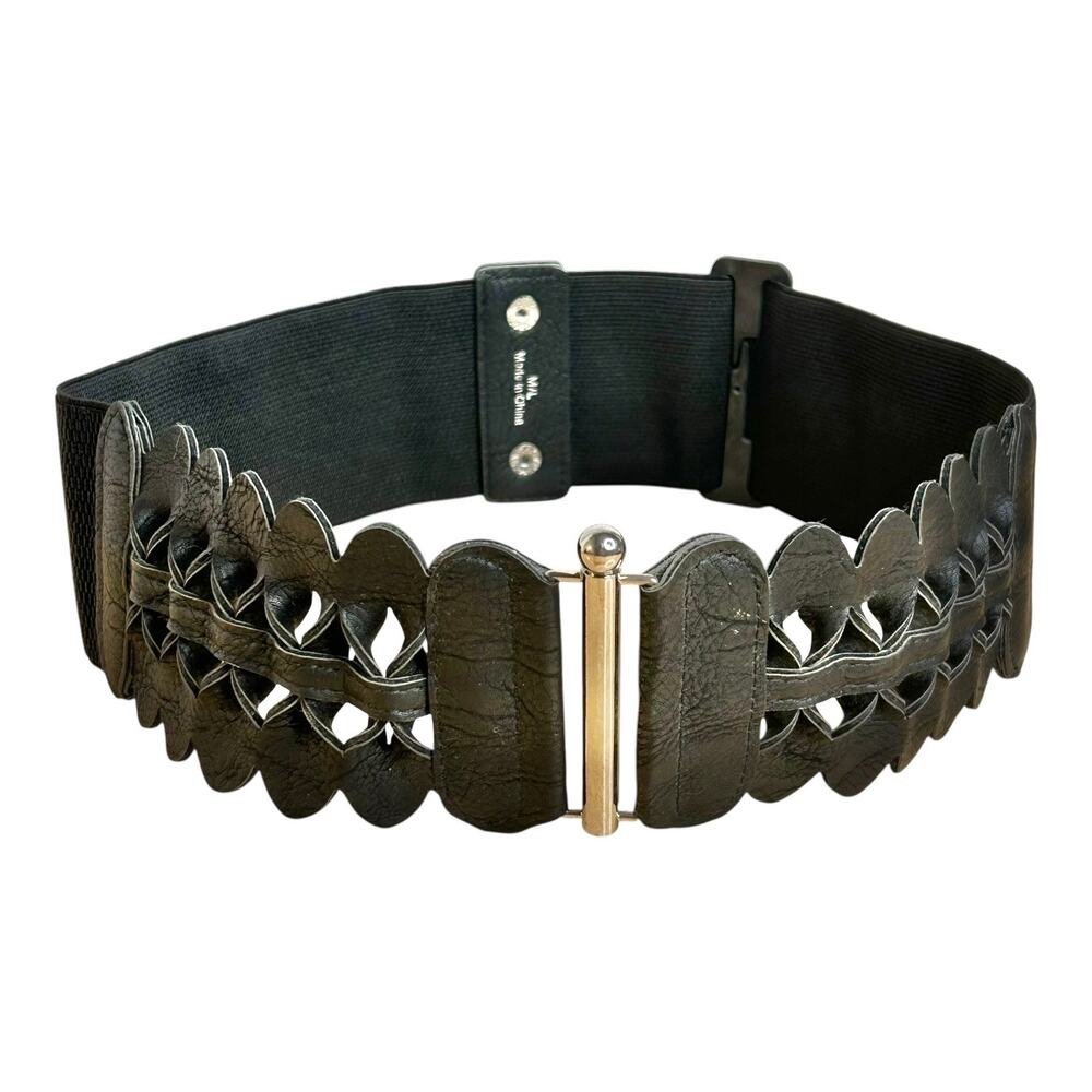Wide Black Stretch Woven Black Leather Snap Closure Silver Tone Center Women M/L
